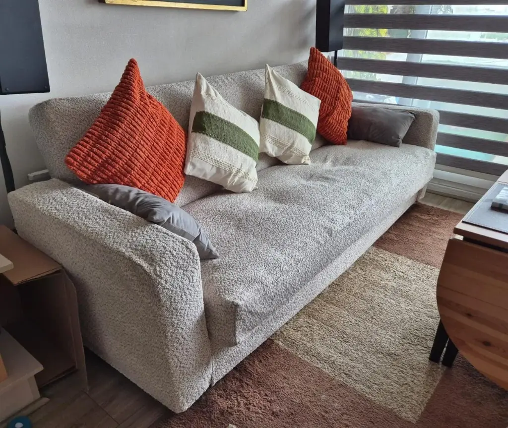 Funda de sillón en tela bouclé