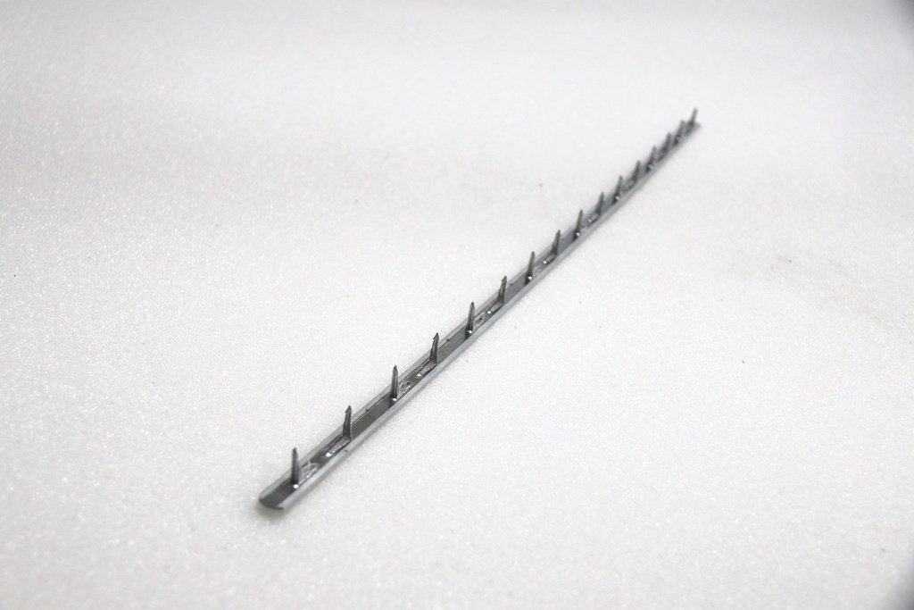 [TAP092] Tack Strip 60cm